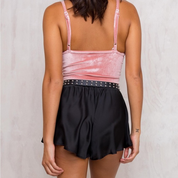 Princess Polly Third Throne Blush Velvet Bodysuit - Picture 4 of 5